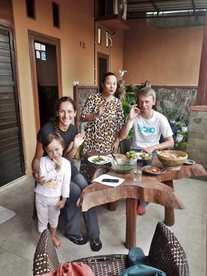 Mocca Guest House Banyuwangi  Zewnętrze zdjęcie