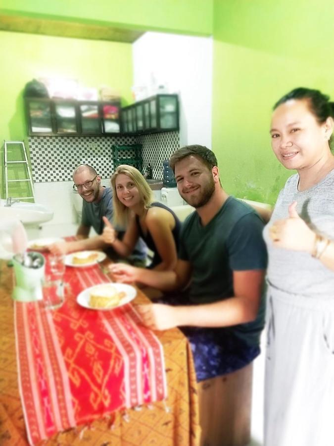 Mocca Guest House Banyuwangi  Zewnętrze zdjęcie